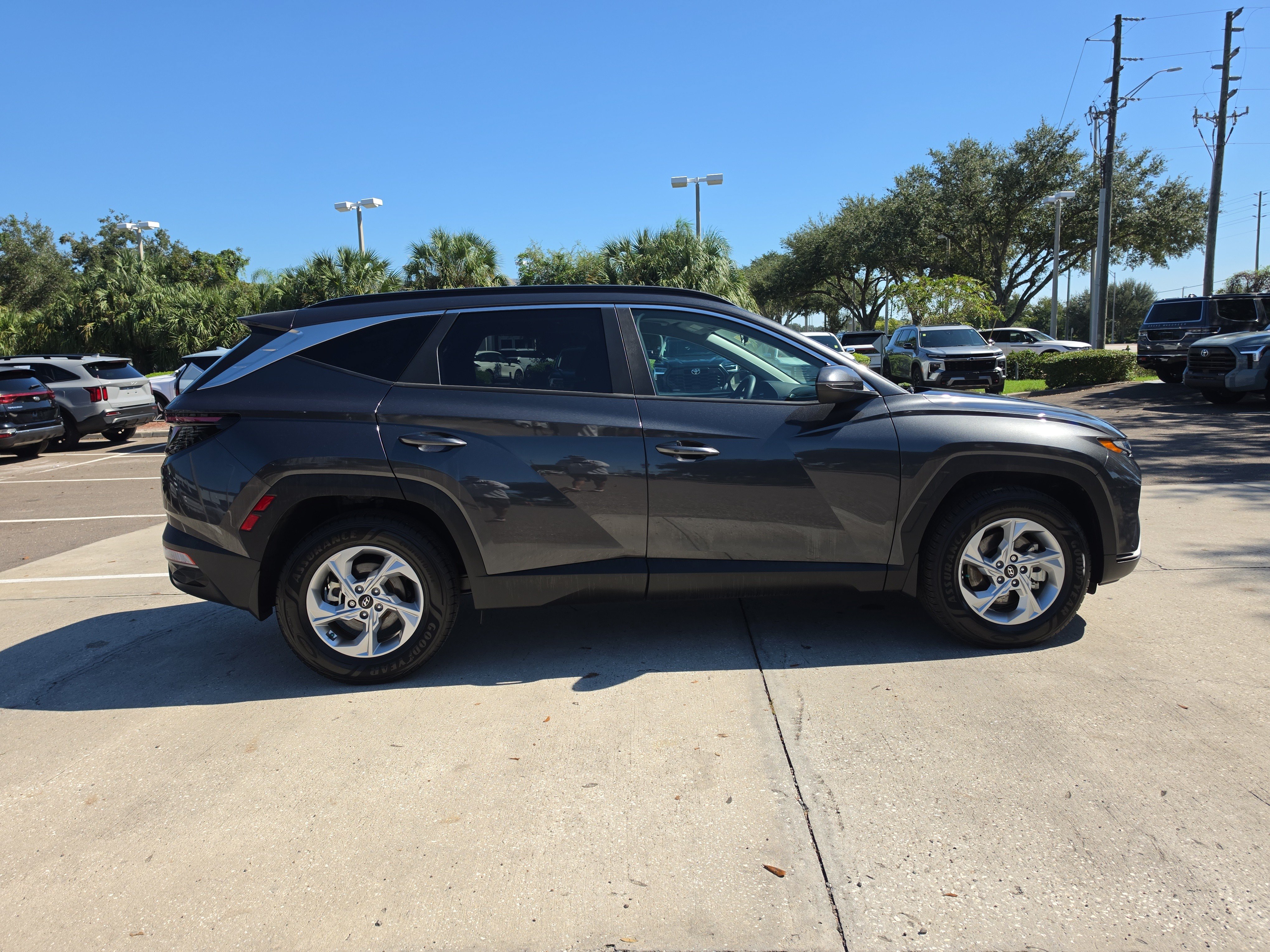 Used 2022 Hyundai Tucson SEL w/ Cargo Package FWD image 9