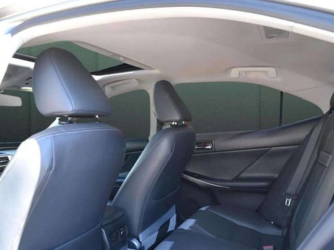 Used 2014 Lexus IS 250 image 18