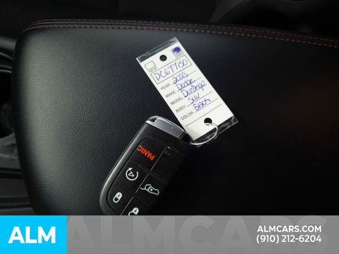 Used 2023 Dodge Durango GT image 18