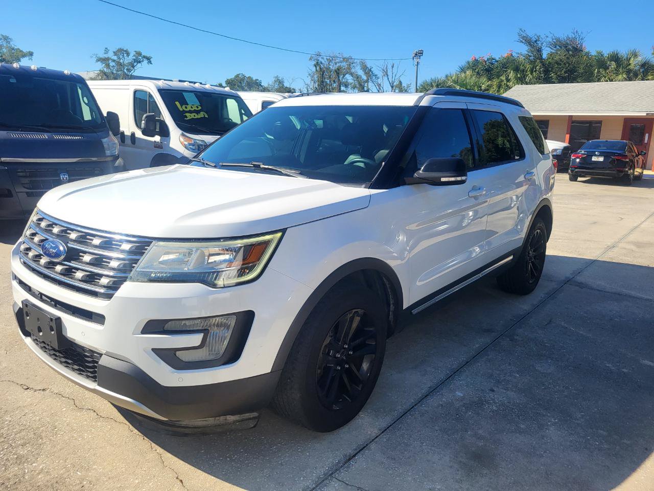Used 2016 Ford Explorer XLT w/ Equipment Group 202A FWD image 50