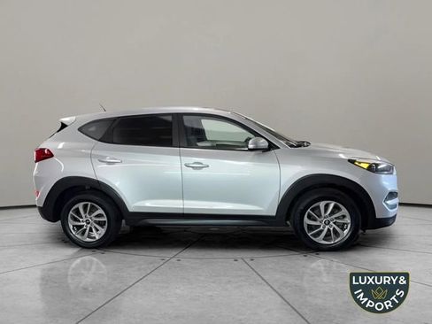 Used 2018 Hyundai Tucson SE image 4