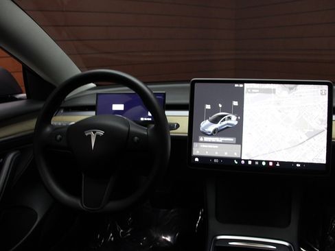 Used 2022 Tesla Model 3 Long Range image 22