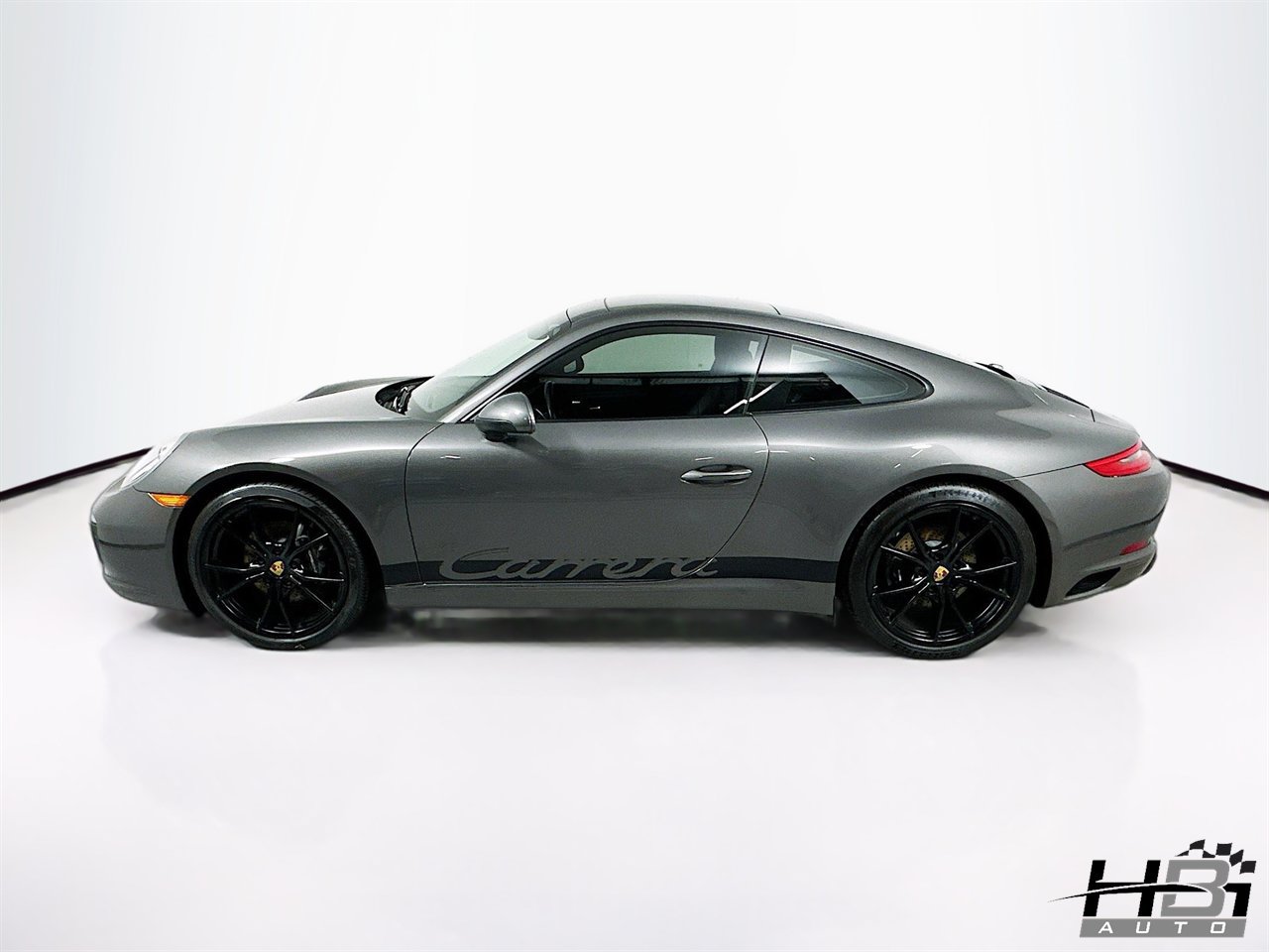 Used 2018 Porsche 911 Carrera RWD image 8