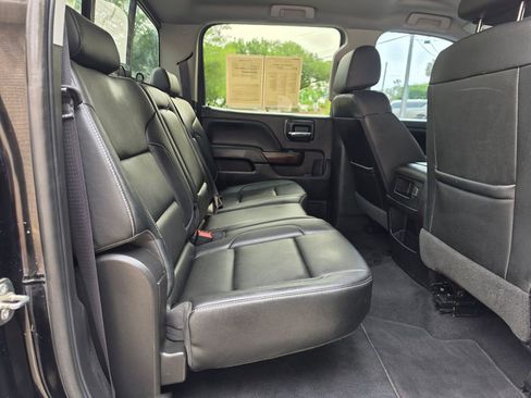 Used 2018 GMC Sierra 1500 SLT AWD/4WD image 40