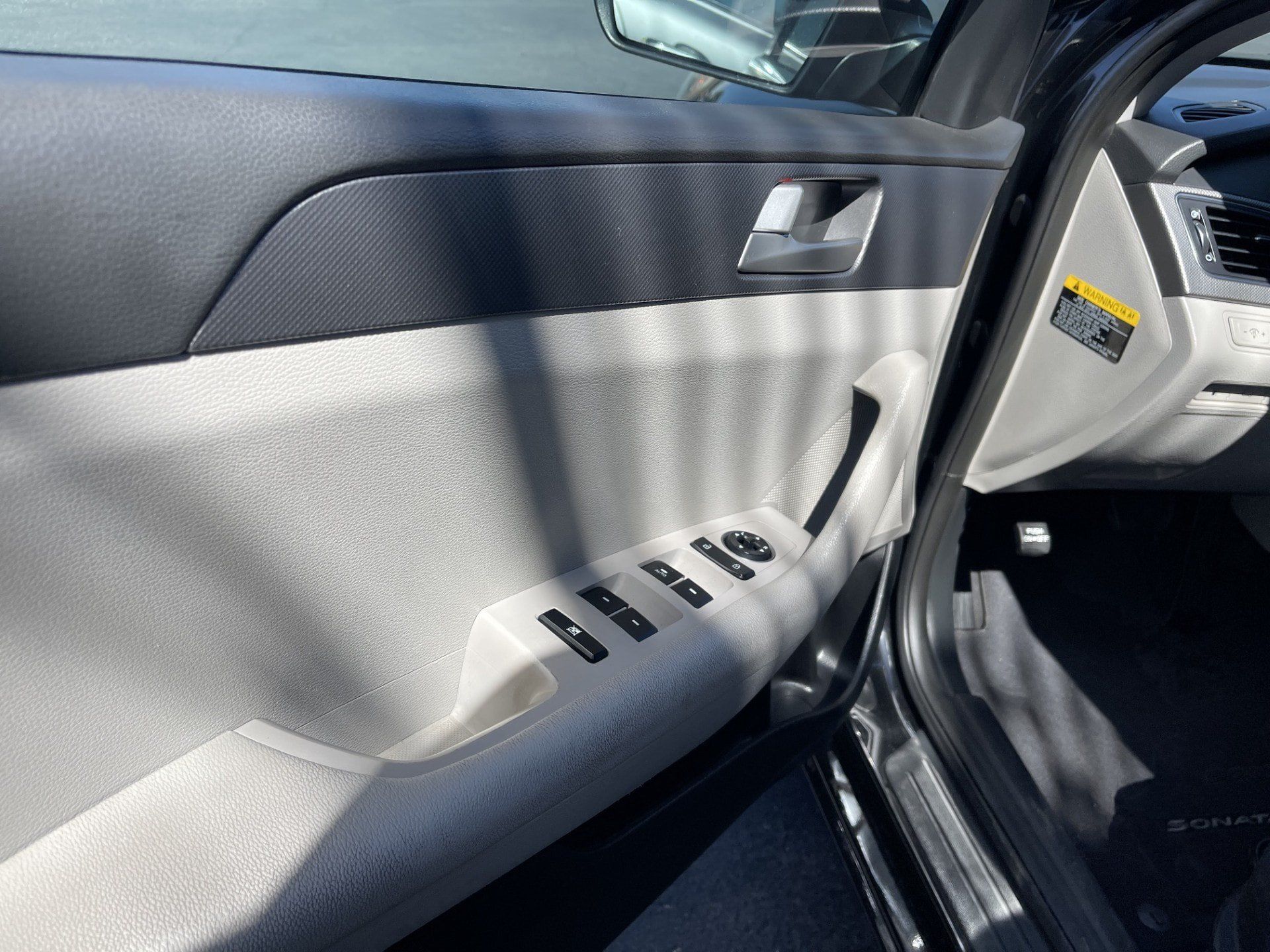 Used 2016 Hyundai Sonata SE FWD image 10