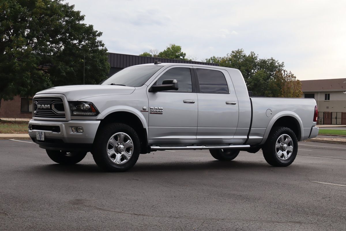Used 2018 RAM 3500 Laramie w/ Sport Appearance Group AWD/4WD image 11
