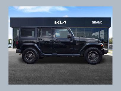 Used 2016 Jeep Wrangler Unlimited Sahara