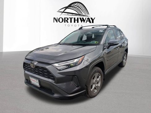 Used 2024 Toyota RAV4 XLE w/ Weather Package AWD/4WD image 7