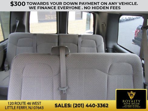 Used 2015 Chevrolet Express 2500 LS image 26