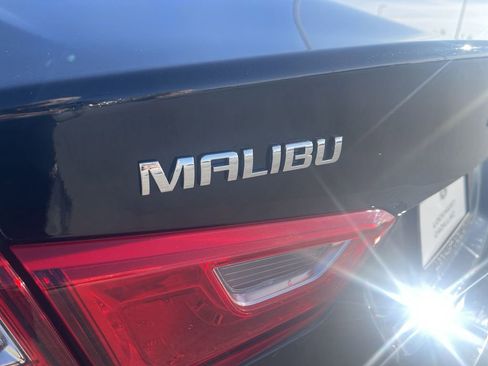 Used 2025 Chevrolet Malibu LT image 12