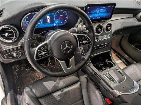 Certified 2022 Mercedes-Benz GLC 300 4MATIC image 9