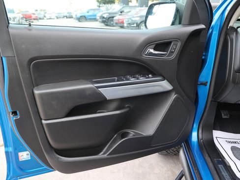 Used 2021 Chevrolet Colorado ZR2 image 38