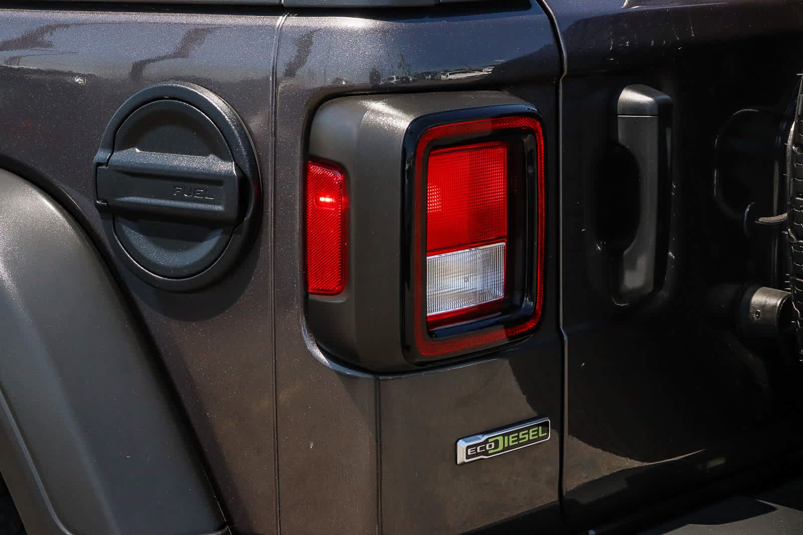 Used 2021 Jeep Wrangler Unlimited Sport AWD/4WD image 12