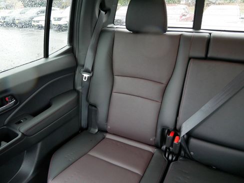 New 2026 Honda Ridgeline Black Edition image 12