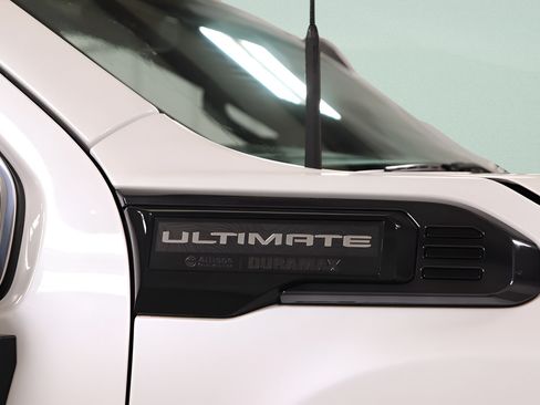 Used 2024 GMC Sierra 3500 Denali Ultimate AWD/4WD image 29