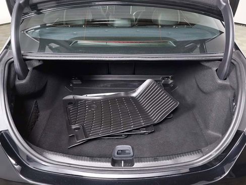 Used 2023 Mercedes-Benz C 300 4MATIC Sedan image 16