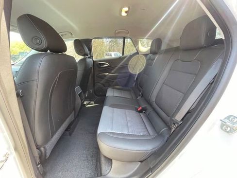 Used 2024 Chevrolet Trax LT w/ Driver Confidence Package image 20