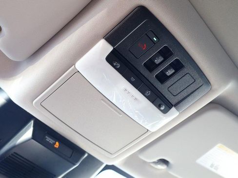 New 2026 Nissan Rogue SV image 18