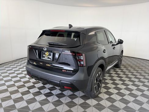 Certified 2025 Nissan Kicks SR AWD/4WD image 10