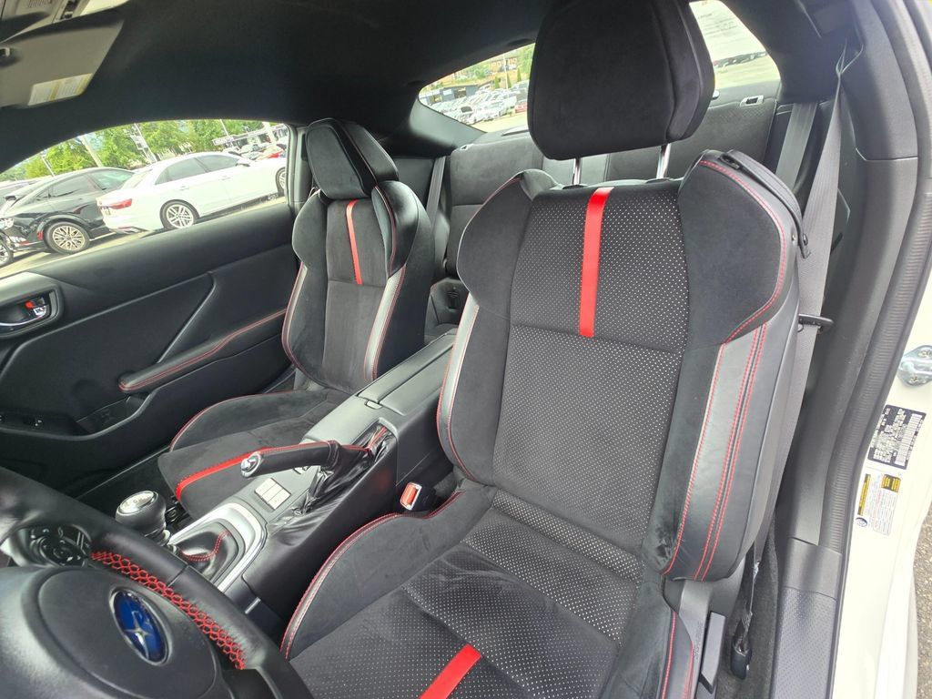 Used 2022 Subaru BRZ Limited RWD image 17