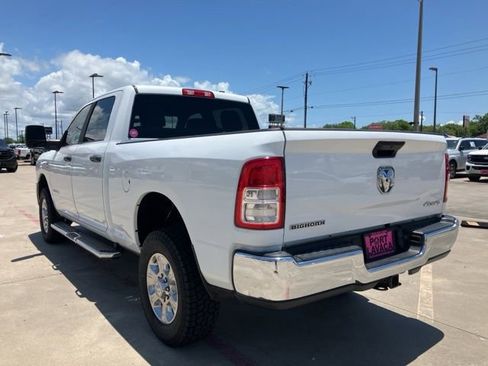 Used 2023 RAM 2500 Big Horn w/ Level 1 Equipment Group AWD/4WD image 5