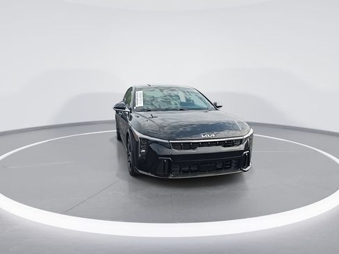 Used 2025 Kia K4 GT-Line w/ GT-Line Premium Package FWD image 3