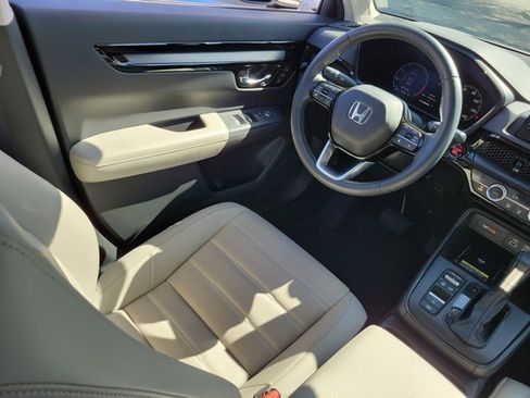 Used 2024 Honda CR-V EX-L image 3