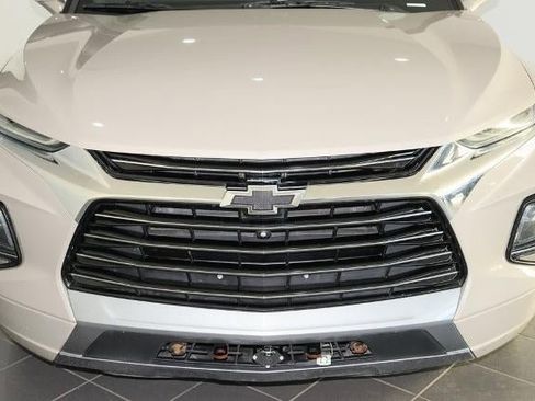 Used 2021 Chevrolet Blazer Premier w/ Driver Confidence II Package image 9