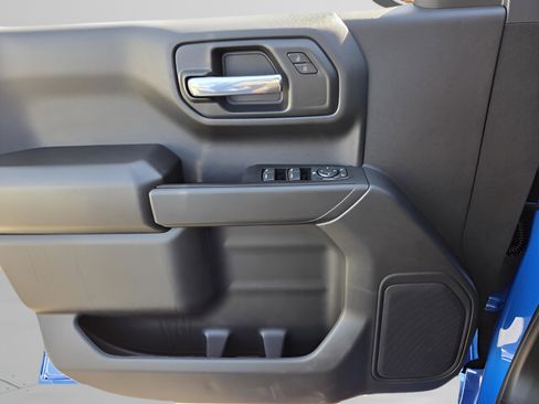 New 2026 Chevrolet Silverado 1500 Custom w/ LPO, Dark Essentials Package image 22