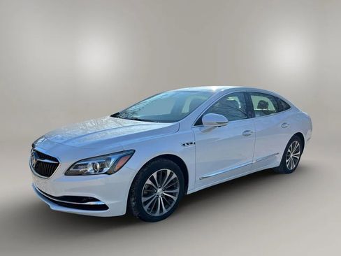 Used 2019 Buick LaCrosse Essence w/ Sights and Sounds Package image 12