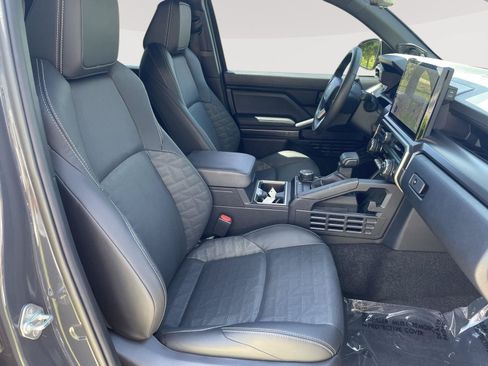 Used 2025 Toyota 4Runner TRD Sport Premium w/ Tow Technology Package AWD/4WD image 28