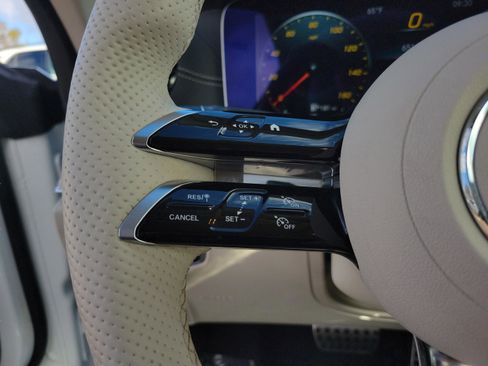 Used 2022 Mercedes-Benz E 450 Cabriolet image 12