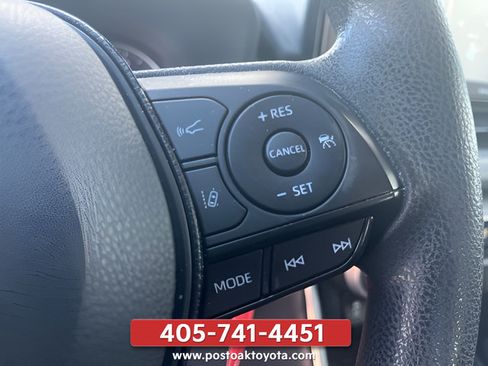 Used 2020 Toyota RAV4 LE w/ All Weather Liner Package AWD/4WD image 11