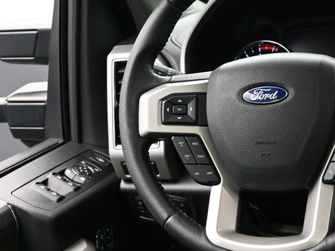 Used 2020 Ford F250 Lariat w/ Lariat Ultimate Package AWD/4WD image 23