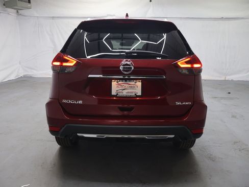 Used 2019 Nissan Rogue SL w/ Premium Package AWD/4WD image 6