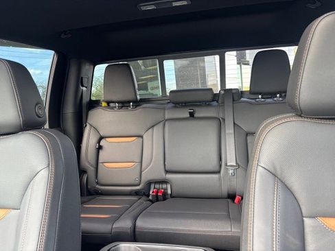 New 2026 GMC Sierra 2500 AT4 w/ AT4 Premium Plus Package image 30