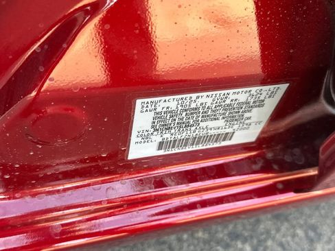 New 2025 Nissan Versa SV image 27