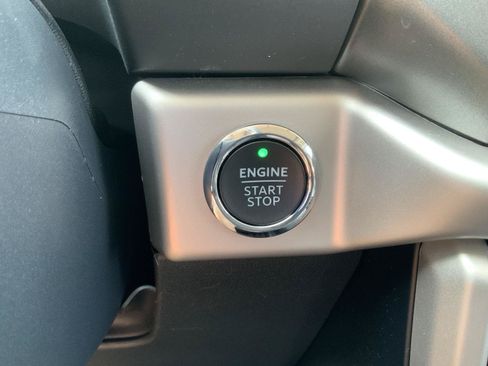 Used 2024 Ford Expedition Max XLT AWD/4WD image 31