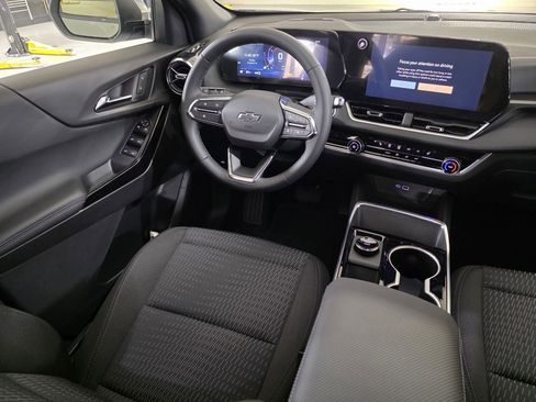 New 2026 Chevrolet Equinox LT w/ Midnight Edition image 19