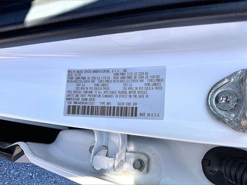 Used 2025 MAZDA CX-50 2.5 Hybrid w/ Premium Plus Pkg image 18