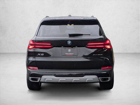 New 2026 BMW X5 xDrive50e w/ Premium Package image 7