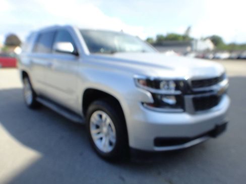 Used 2015 Chevrolet Tahoe LS AWD/4WD image 3