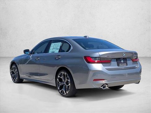 Used 2026 BMW 330i xDrive Sedan w/ Premium Package AWD/4WD image 8
