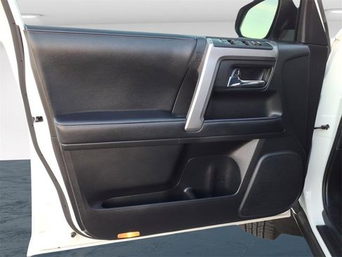 Used 2021 Toyota 4Runner SR5 image 19