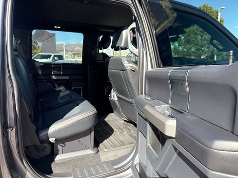 Certified 2022 Ford F350 Platinum image 21