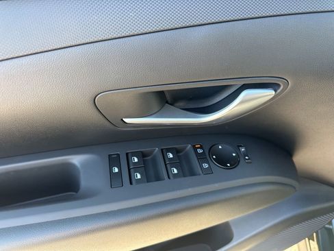 New 2026 Hyundai Tucson SE image 23