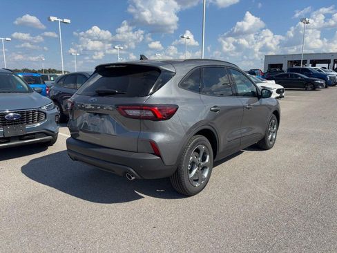 New 2026 Ford Escape ST-Line w/ Tech Pack #1 image 3