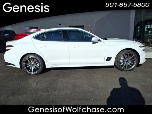 Used 2026 Genesis G70 2.5T AWD/4WD image 6