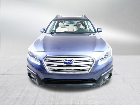 Used 2016 Subaru Outback 2.5i Premium w/ Popular Package #2 AWD/4WD image 2