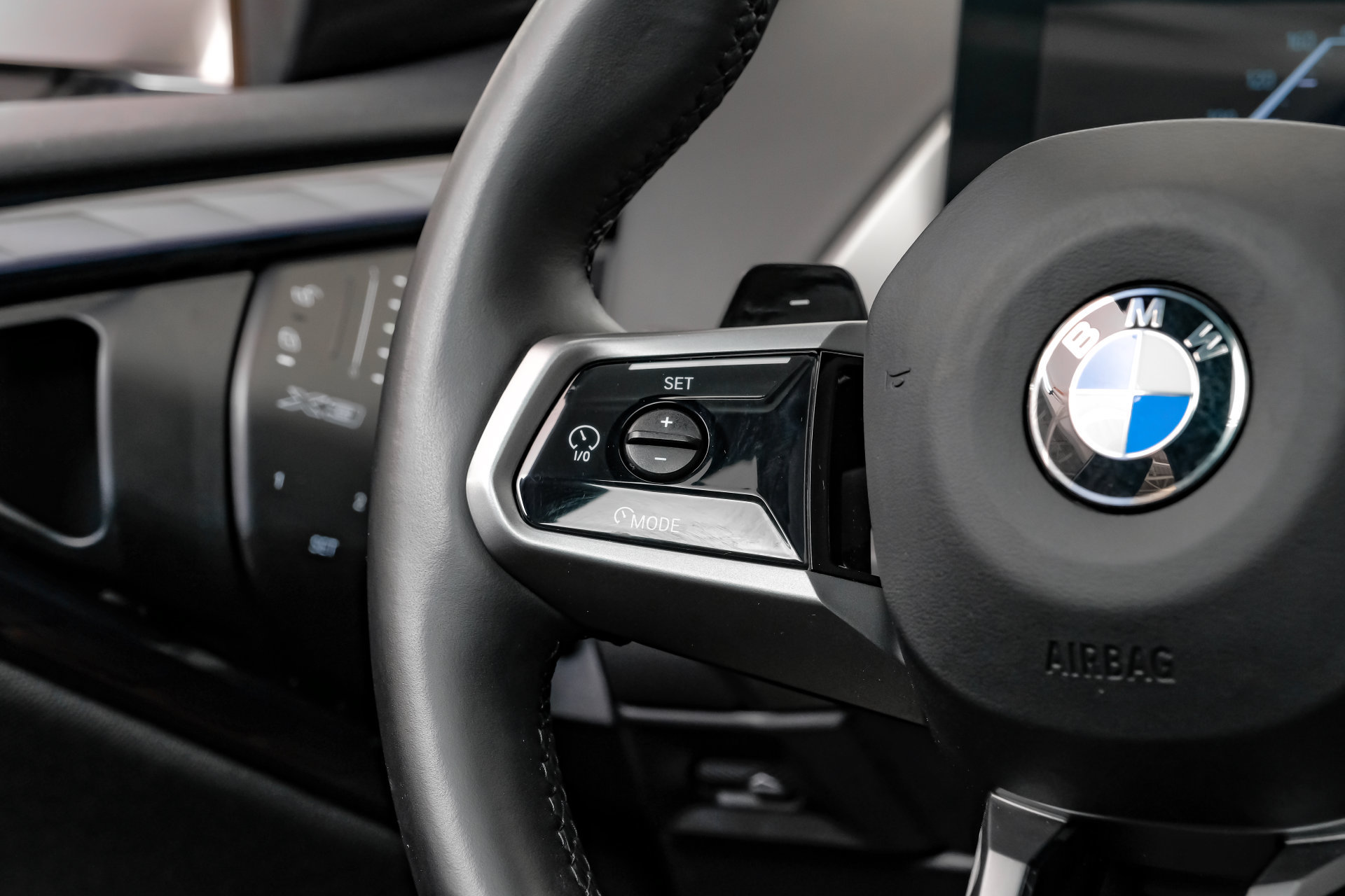 Used 2025 BMW X3 xDrive30i AWD/4WD image 21